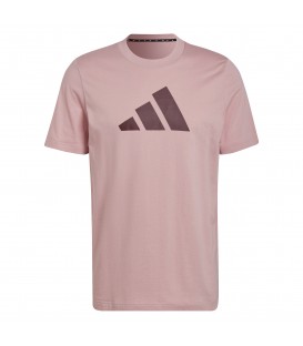 Camiseta para hombre Adidas Icons de color rosa disponible al mejor precio en tu tienda online de moda, accesorios y deporte chemasport.es