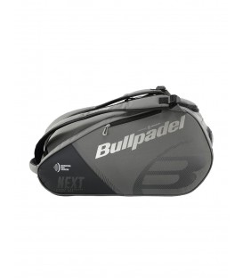 Bolsa Bullpadel BPP-23005 en color gris disponible al mejor precio en tu tienda online de moda y deportes www.chemasport.es