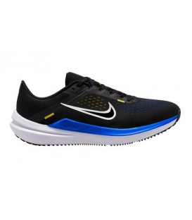 Zapatillas Nike Air Winflo 10 para hombre en color negro disponible al mejor precio en tu tienda online de moda y deportes www.chemasport.es