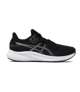 Zapatillas Asics Patriot 13 para hombre en color negro y blanco disponible al mejor precio en tu tienda online de moda y deportes www.chemasport.es