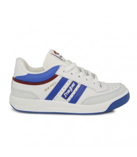 Zapatillas Jhayber New Pista en color blanco y azul disponible al mejor precio en tu tienda online de moda y deportes www.chemasport.es