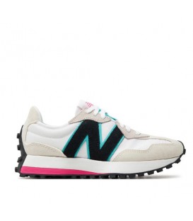 Zapatillas New Balance 327 para mujer en color beis disponible al mejor precio en tu tienda online de moda y deportes www.chemasport.es